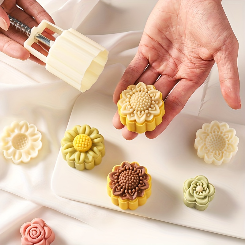 Sunflower Flowers Moon Cake Mo - огляд і ціна Bunny Cake Mold