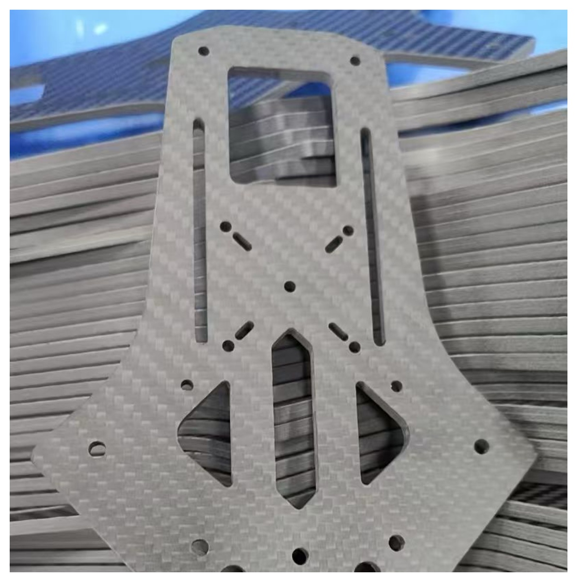 Carbon Fiber Sheet Plate Cutti - огляд і ціна Crepe Pan Carbon